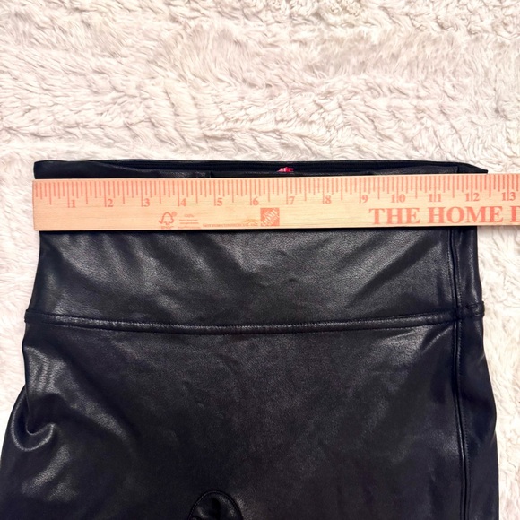 Spanx Faux Leather Leggings Black Women’s Medium High Waisted Shapewear - Picture 2 of 5